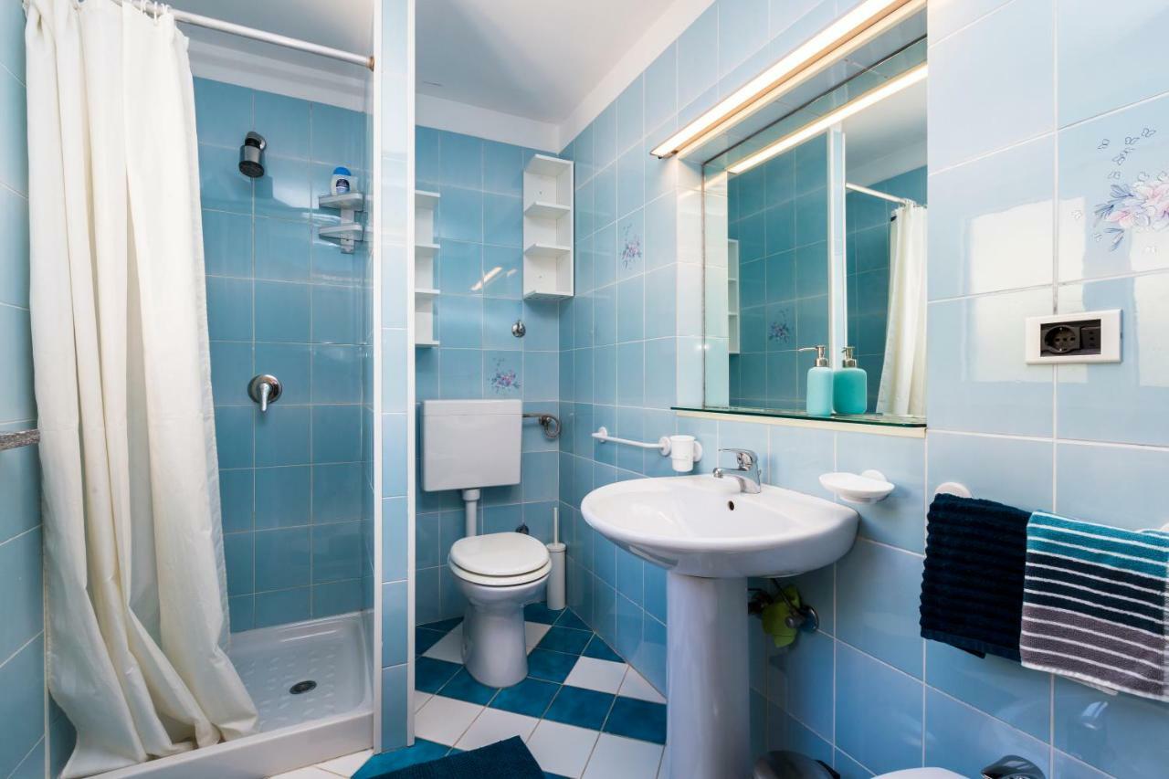 Apartments Antje Veli Lošinj Exteriör bild