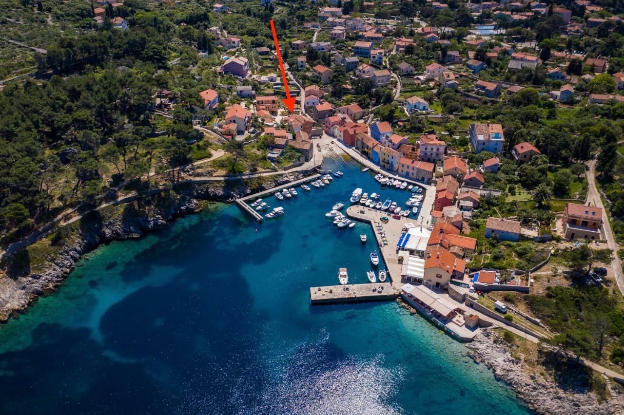 Apartments Antje Veli Lošinj Exteriör bild
